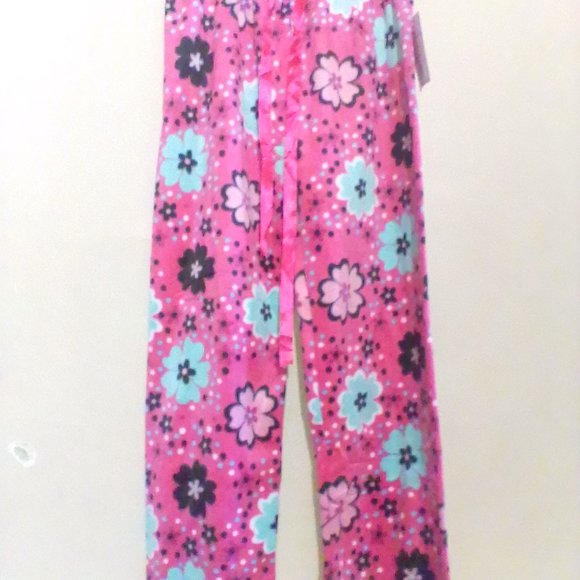 Women's PJs - Picture 6 of 6